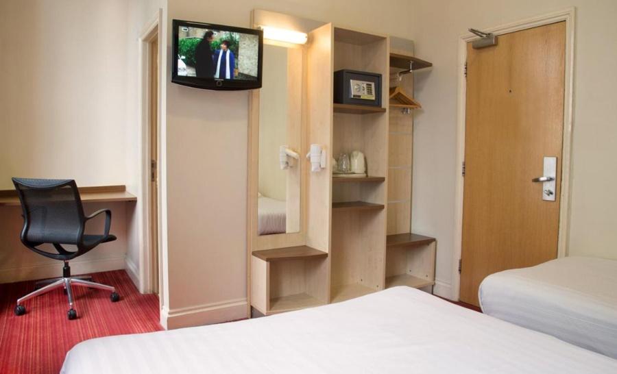 Comfort Inn Victoria Londra Esterno foto