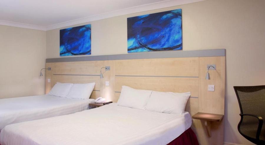 Comfort Inn Victoria Londra Esterno foto