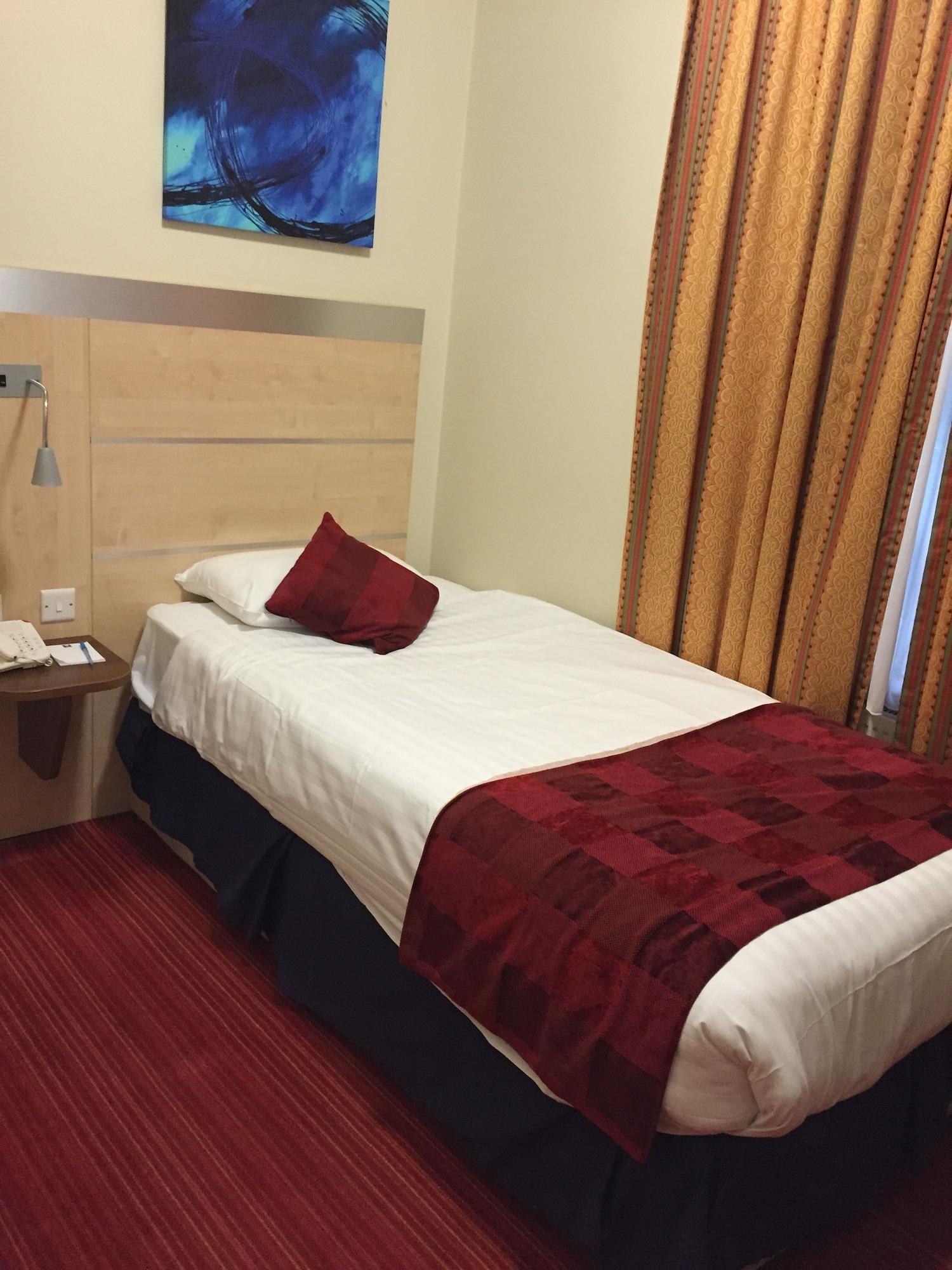 Comfort Inn Victoria Londra Esterno foto
