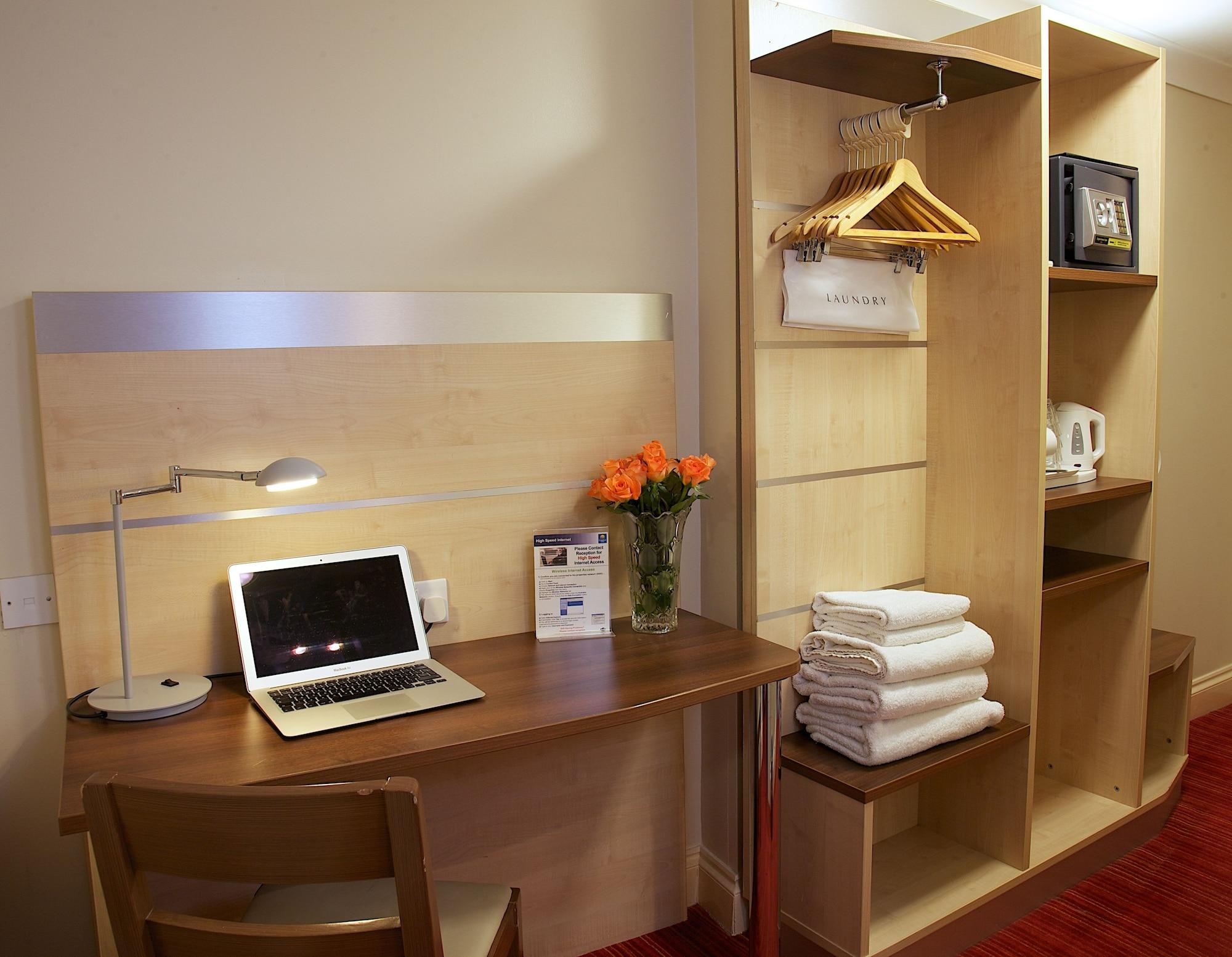 Comfort Inn Victoria Londra Esterno foto