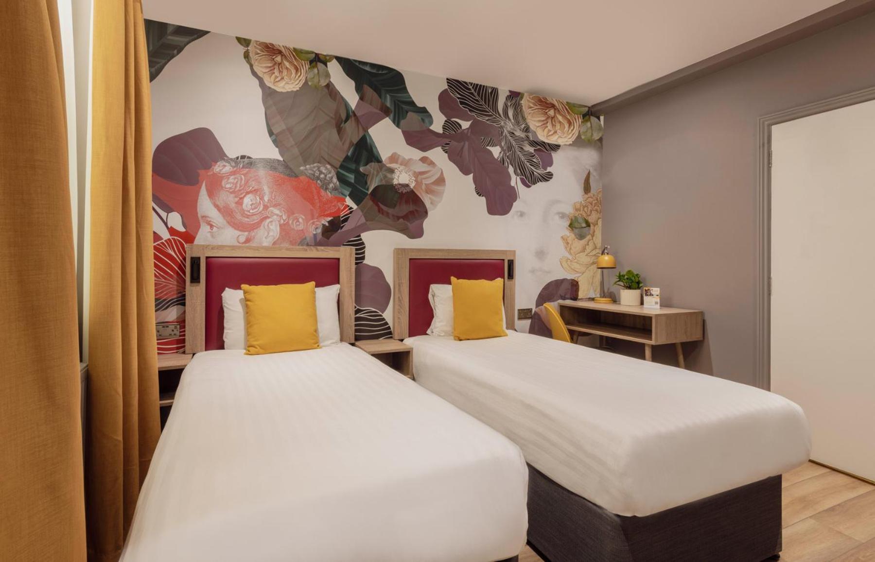 Comfort Inn Victoria Londra Esterno foto