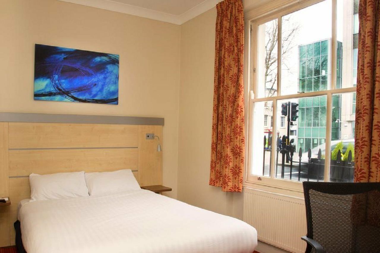 Comfort Inn Victoria Londra Esterno foto